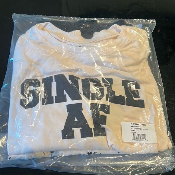 NWT Wildfox soft and comfy pajamas 2 pieces L - Picture 8 of 10